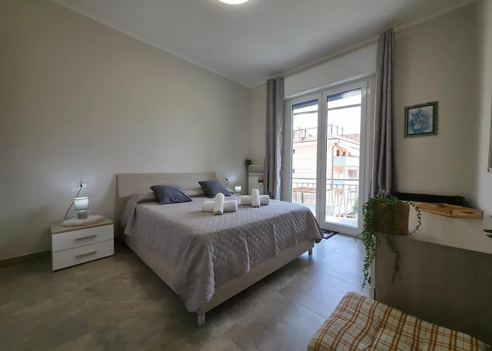 Apartman 200m From Beach, New Apt, Ac, Wifi