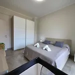 Appartement 200m From Beach, New Apt, Ac, Wifi