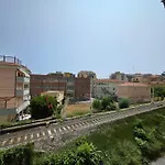 200m From Beach, New Apt, Ac, Wifi