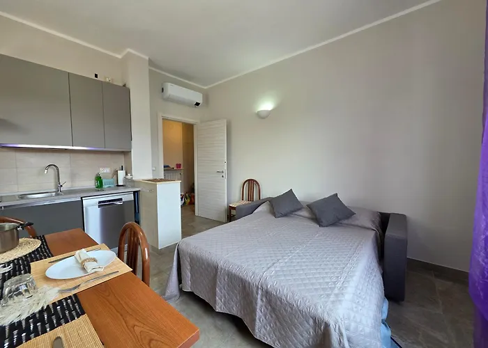 200m From Beach, New Apt, Ac, Wifi Lejlighed *